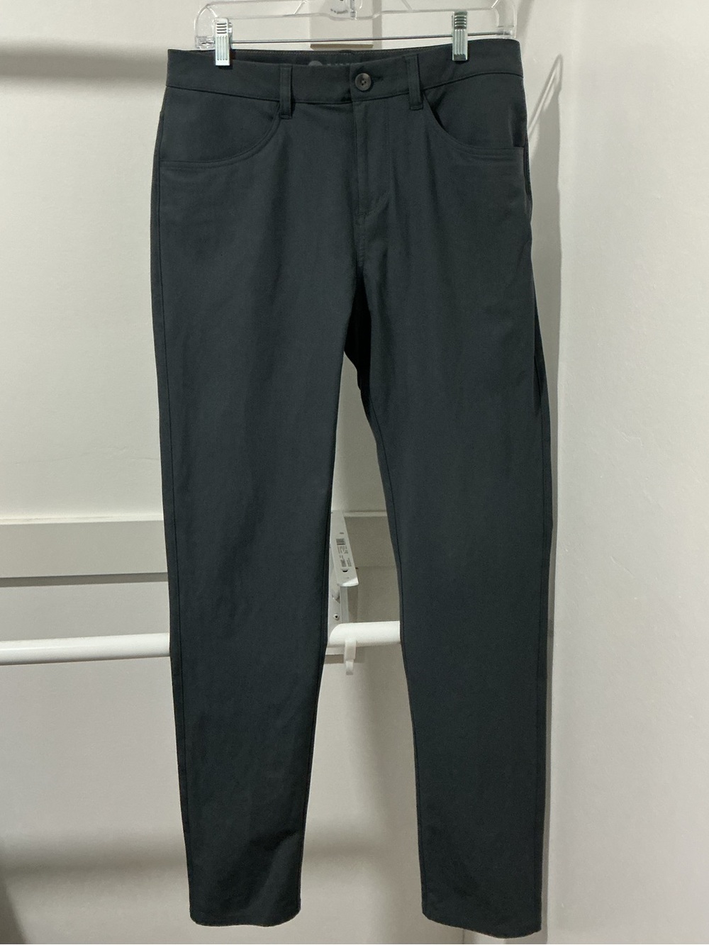 Vuori Men’s Meta Pant - Charcoal Grey